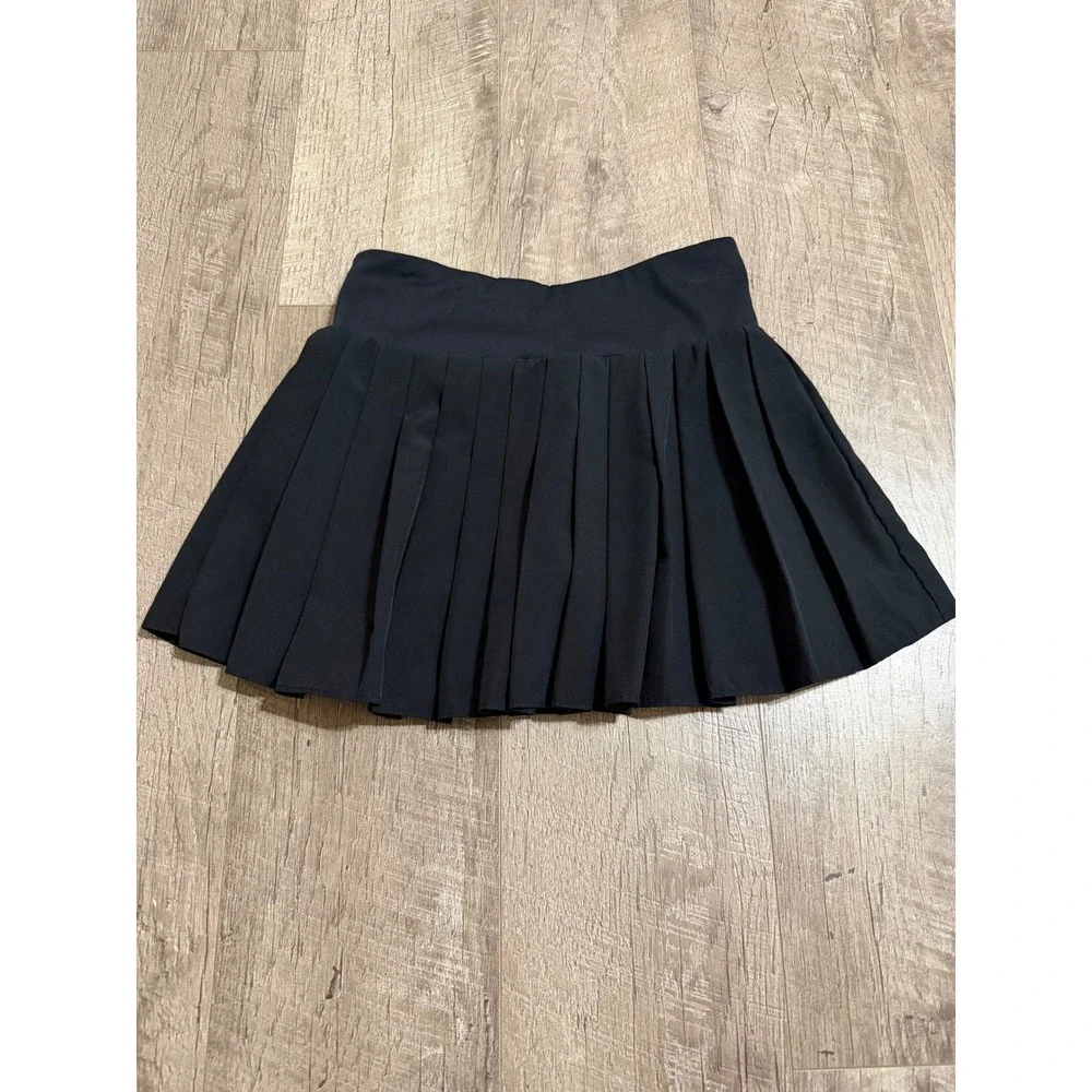 Old Navy Girls Black Pleated Go-Dry Athletic Skort Size M 8 Tennis Skirt